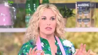 Rai: brutto spavento per Antonella Clerici. La conduttrice costretta a fermarsi