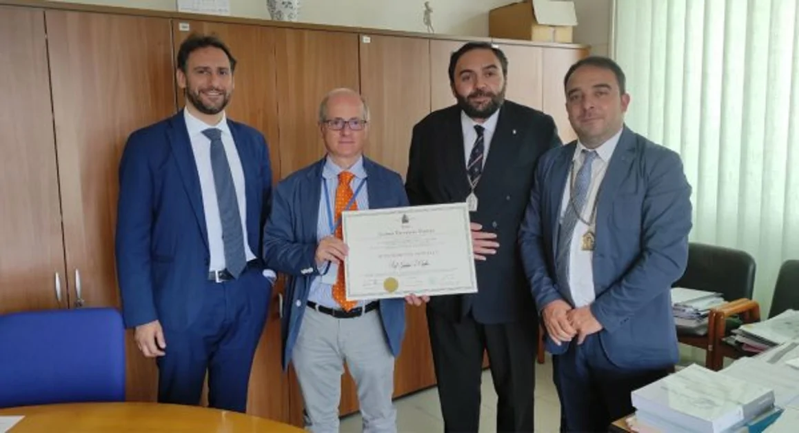 Benemerenza al direttore sanitario dell'Asl D'Onofrio dall'Accademia Mauriziana