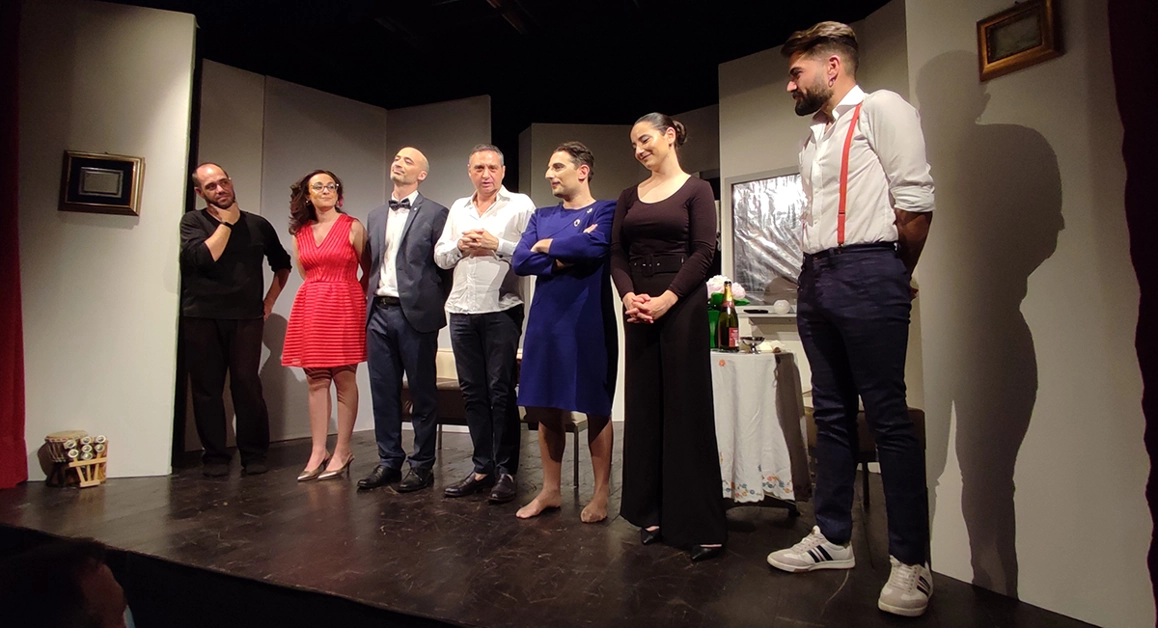 Torre Annunziata – I SenzArteNéParte ci ricordano che “nessuno è perfetto”