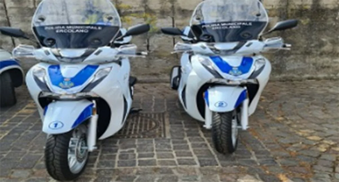 Ercolano - Due nuovi scooter per la Polizia Locale