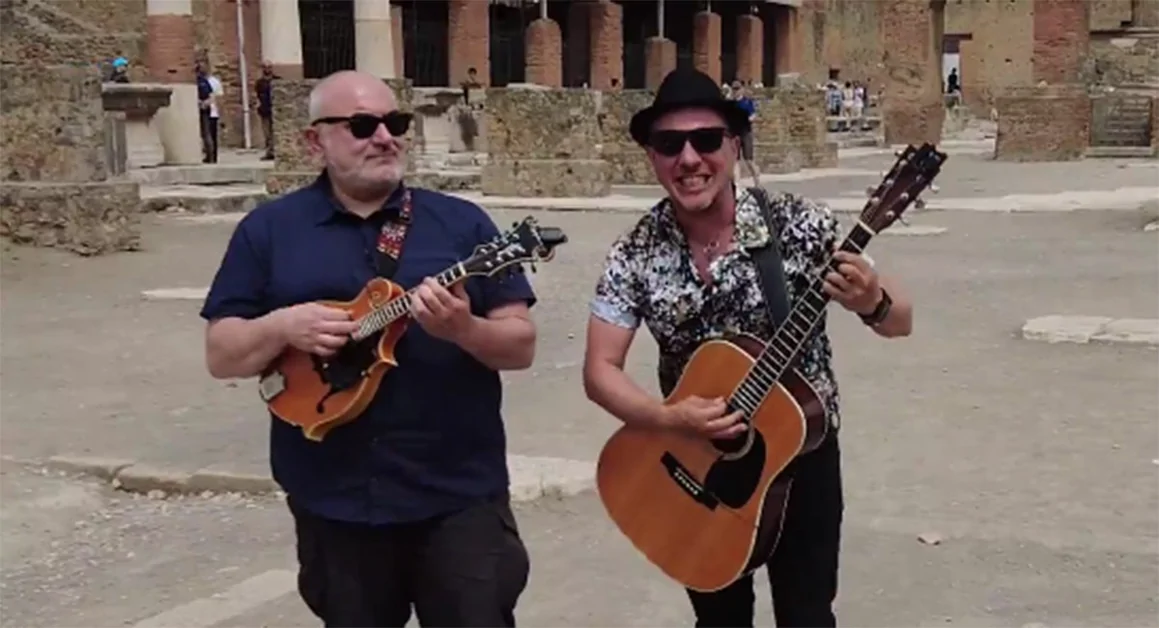 Parco Archeologico di Pompei: flash mob al ritmo dei Foja. Il Video