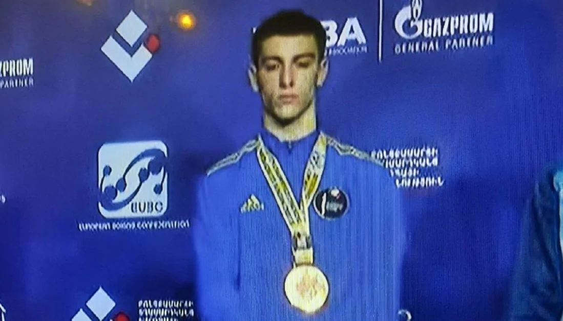 Torre Annunziata - Michele Baldassi bronzo agli Europei élite di boxe