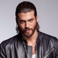 Can Yaman: l’attore sul set per girare un nuovo spot tv per un brand di lusso