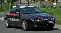 Rapina a distributore nel Vesuviano, arrestati padre e due figli