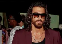 Can Yaman snobba Diletta Leotta e flirta con una nota attrice Rai