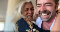 Una Mara Venier scatenata: balla, canta e coinvolge Alberto Matano. Il video