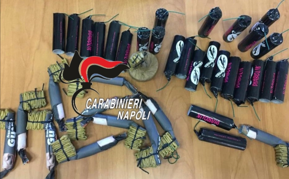 Ordigni esplosivi in casa, un arresto a Torre del Greco 