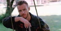 Avete mai visto Melis, la sorella di Kerem Bursin? Rimarrete stupiti