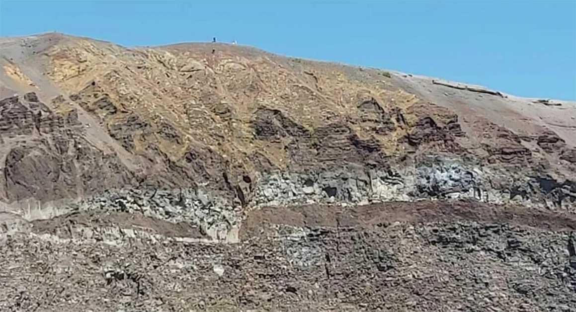 Turista americano caduto nel cratere: l'intervento delle guide vulcanologiche