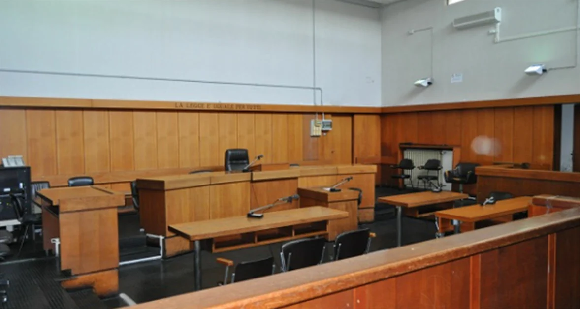 Torre Annunziata - Sparò contro finestra di casa del cognato, non fu tentato omicidio