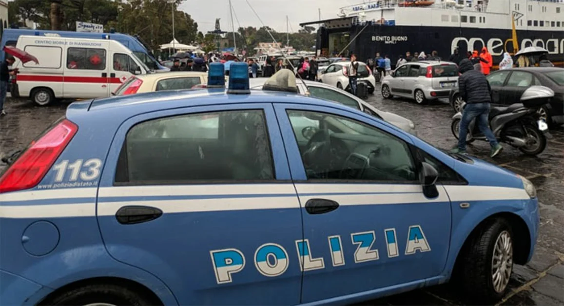Controlli della Polizia a Ischia, scattano le sanzioni