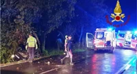 Tragico incidente stradale: muoiono 4 giovani tra i 18 e i 19 anni