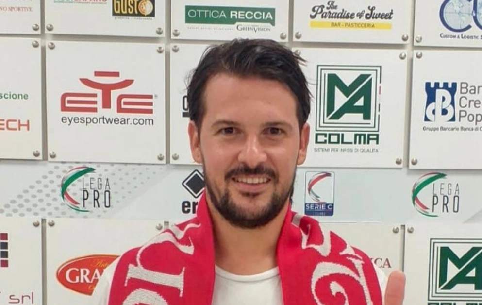 Turris, colpo Maniero. L'attaccante firma per 2 anni