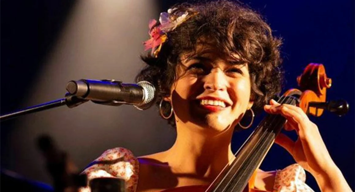 Torre Annunziata - Villa Parnaso: sabato 10 settembre concerto di Ana Carla Maza