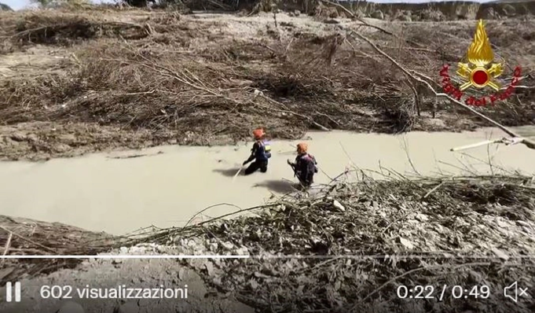 Alluvione nelle Marche, continua la ricerca dei due dispersi