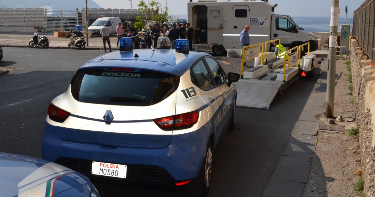 Assicurazione auto falsa, sanzionato automobilista a Castellammare