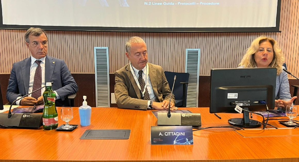 Salute, nuovo progetto da Napoli: “Un braccialetto sostituirà le analisi del sangue”