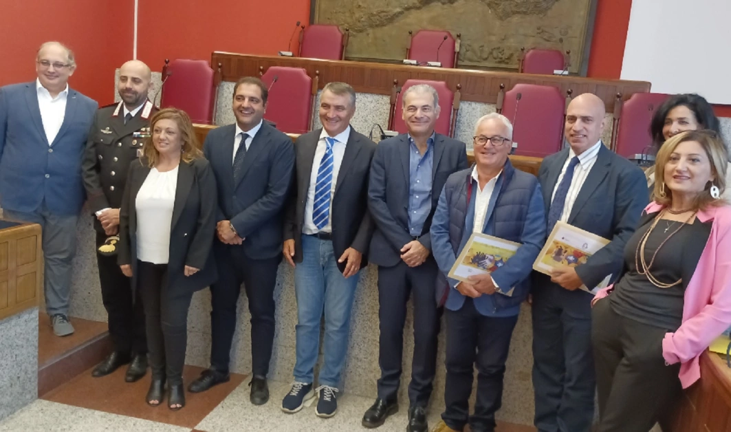 Gragnano, le scuole fanno rete per dire "no" al cyberbullismo nel nome di Alessandro