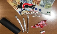 Spaccio di droga, arrestati due minorenni nel Napoletano