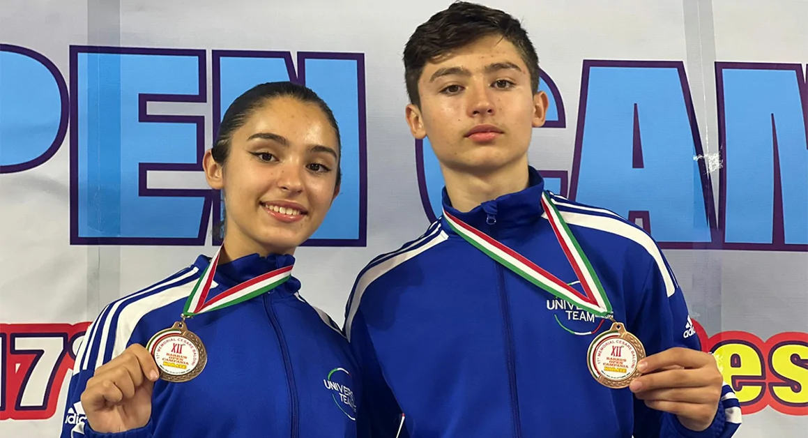 Barrus Open Campania di karate: medaglie di bronzo per i gemelli Emilia e Nicola Esposito