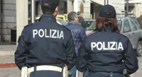Rapina offerte dei fedeli in una chiesa a Napoli, aggredisce custode
