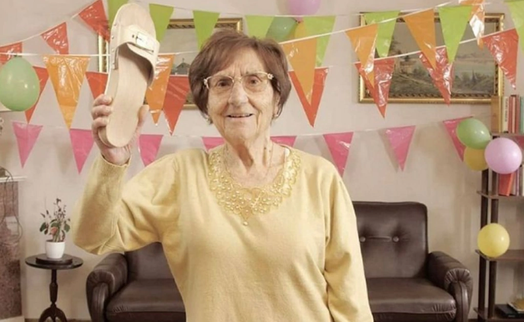 Casa Surace, addio alla simpaticissima nonna Rosetta