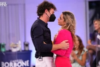 Uomini e Donne: Federico Nicotera sceglie Carola? La reazione del web