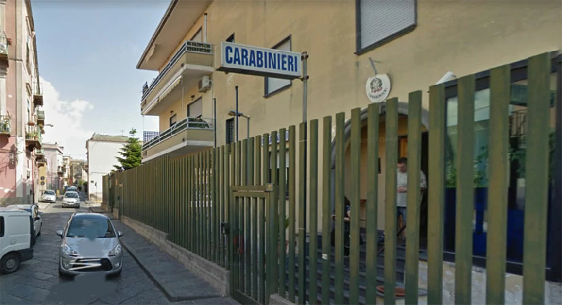 Costruzioni abusive su un terreno, denunciato proprietario