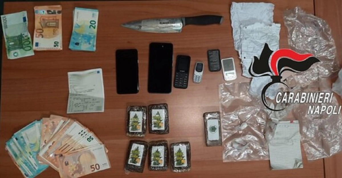 Droga nascosta negli slip, un arresto nel Napoletano