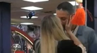 Gf Vip, scoppia la passione tra Micol e Edoardo. Dopo il bacio...