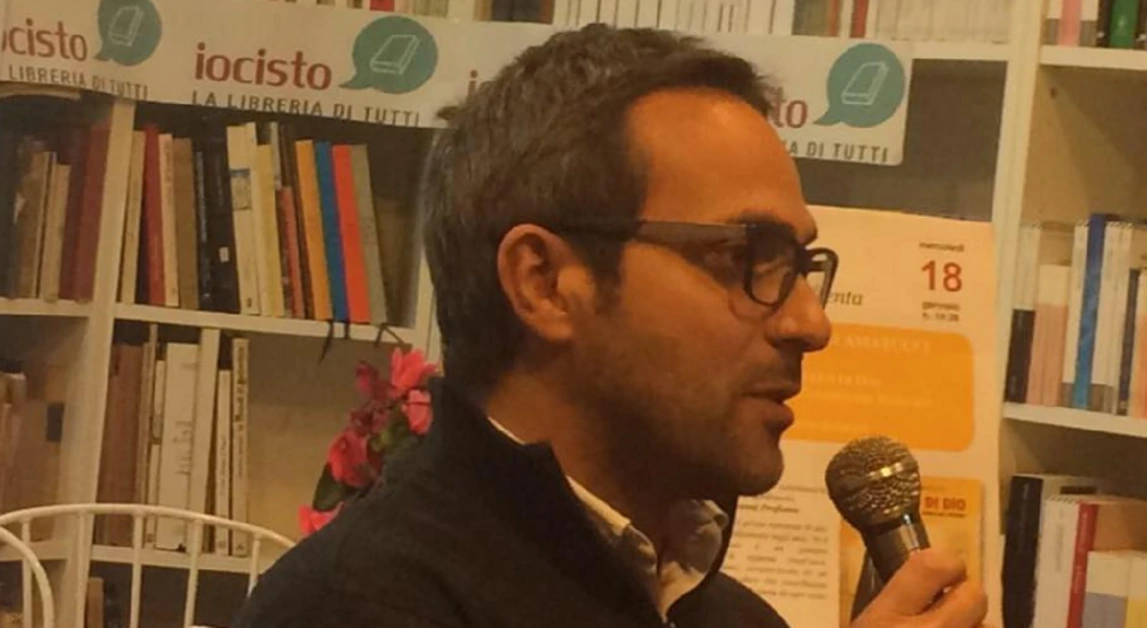 Alla libreria Libertà di Torre Annunziata il libro di Massimiliano Amatucci