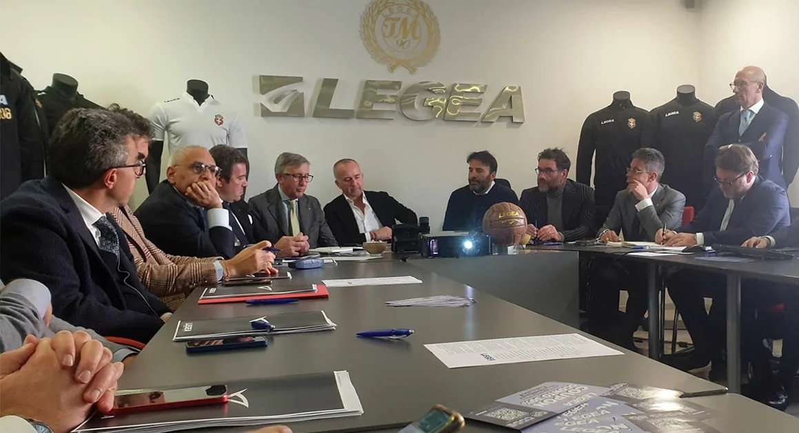 Holding Casa Savoia: uno strumento per creare utili da investire nel sociale