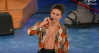 Amici: dopo l’addio, Mattia Zenzola scoppia con Maria De Filippi
