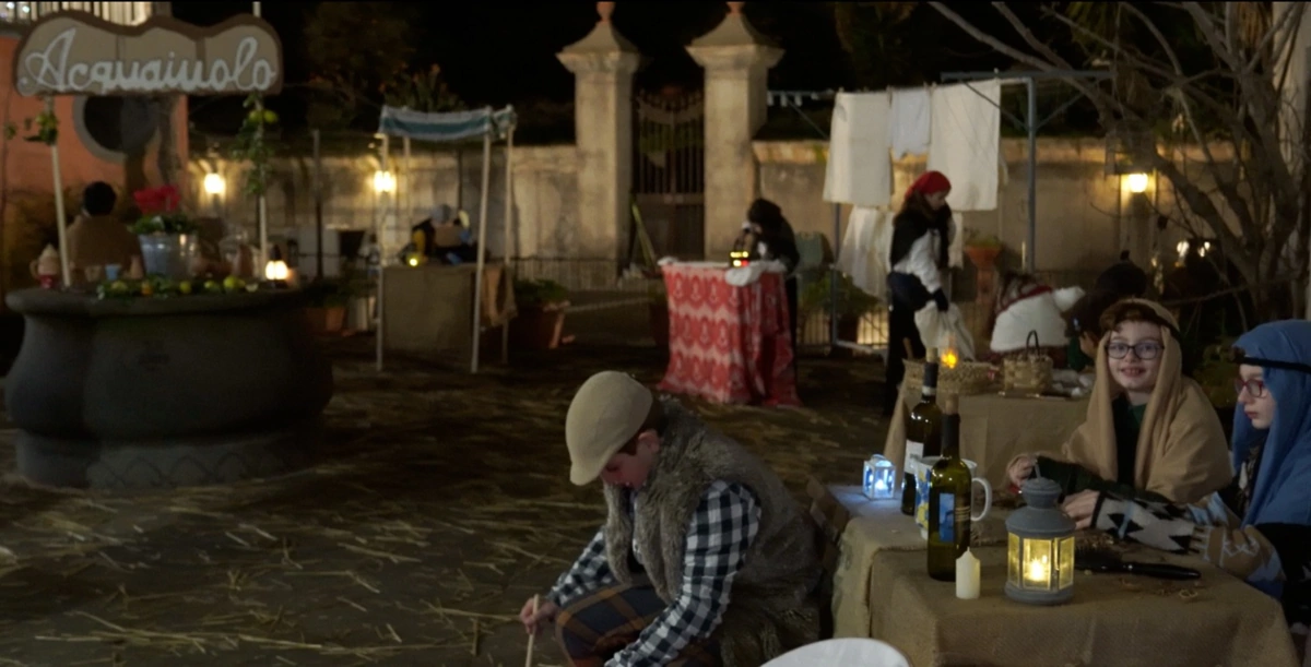 Trecase come Betlemme, il presepe vivente con gli alunni della D'Angiò