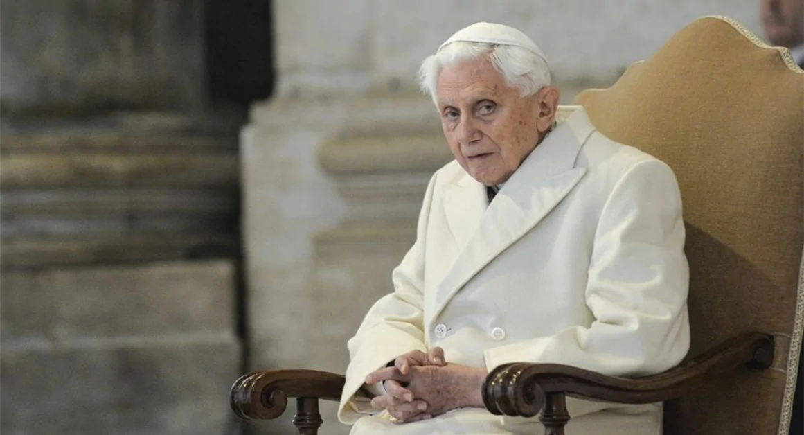 E' morto il Papa emerito Benedetto XVI, aveva 95 anni