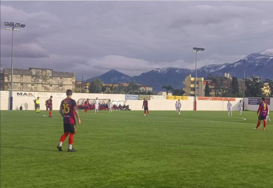 Derby amaro per il Savoia, altra batosta. Il Pompei si impone 4-0