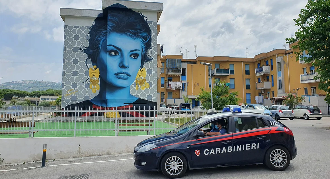 Castellammare/Gragnano - Controllo dei carabinieri: abusivismo, droga, auto rubate