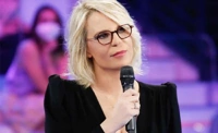 Uomini e Donne e Amici, stop ai programmi. Quando torneranno in onda
