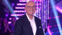 Gf Vip, party di Alfonso Signorini: tutti i dettagli. Un vippone da buca al conduttore
