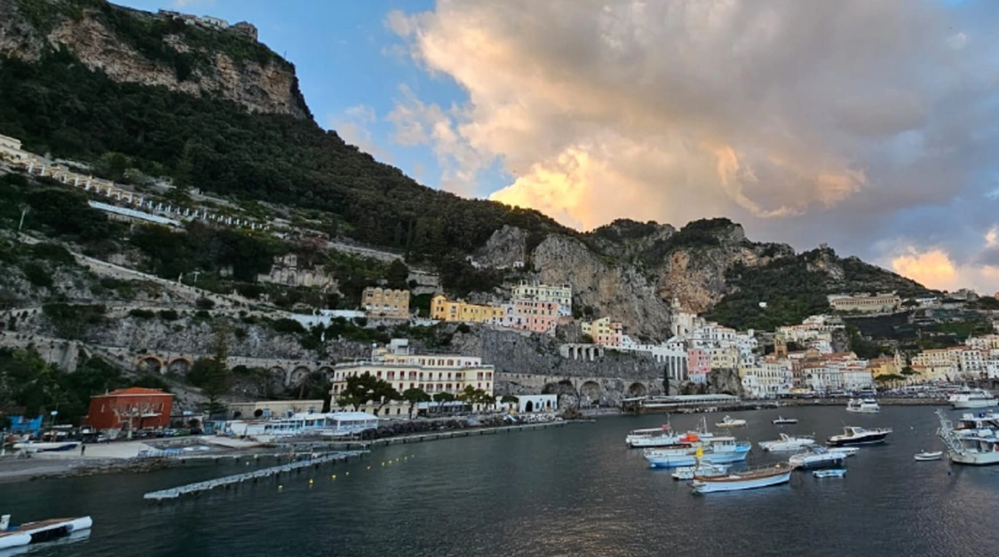 Amalfi, una App per conoscere la disponibilità di parcheggi