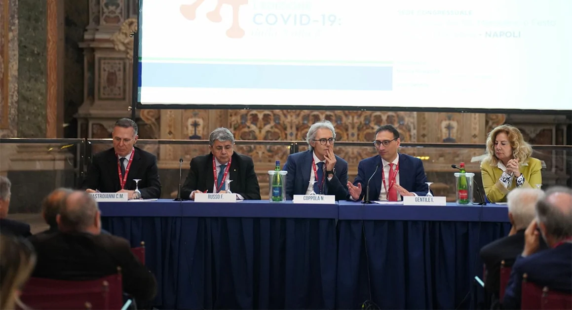 Covid, il monito da Napoli: “Impatto ancora forte su salute pubblica”