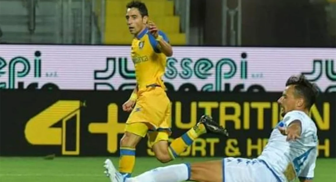 Il torrese Giuseppe Caso spinge il Frosinone in serie A