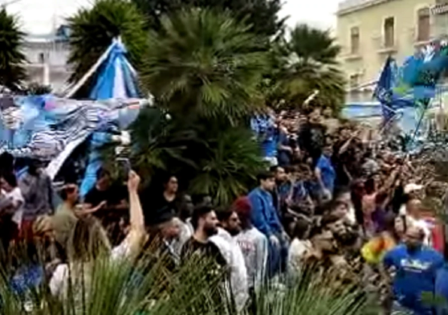 Scudetto Napoli, a Boscotrecase maxischermo in piazza S. Anna