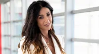 Uomini e Donne, una risposta di Raffaella Mennoia scatena il caos sui social