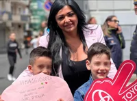 Giro d'Italia, festa a Sant'Antonio Abate: in migliaia ad accogliere i ciclisti