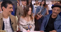 Angelina Mango a "Viva Rai 2" ospite di Fiorello: "Se so ballare? Male, però sì"