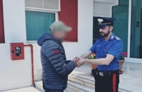 Ercolano - Tenta di suicidarsi impiccandosi, i carabinieri lo salvano
