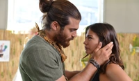Daydreamer torna in tv. Can Yaman lancia un segnale a Demet Ozdemir?