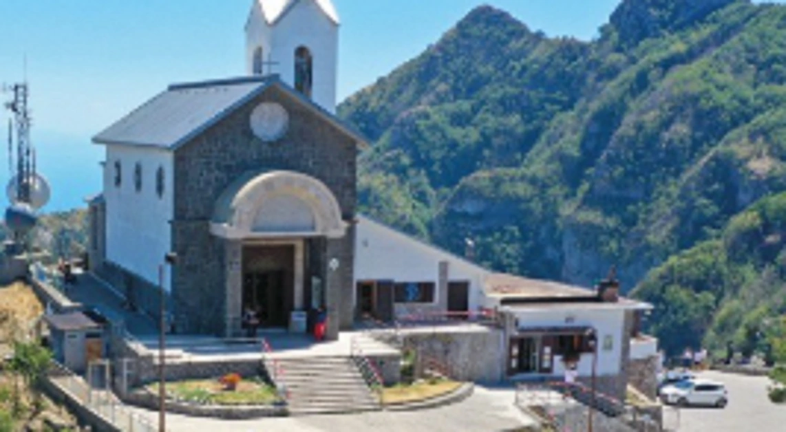 La Madonna di Pompei in pellegrinaggio sul Monte Faito