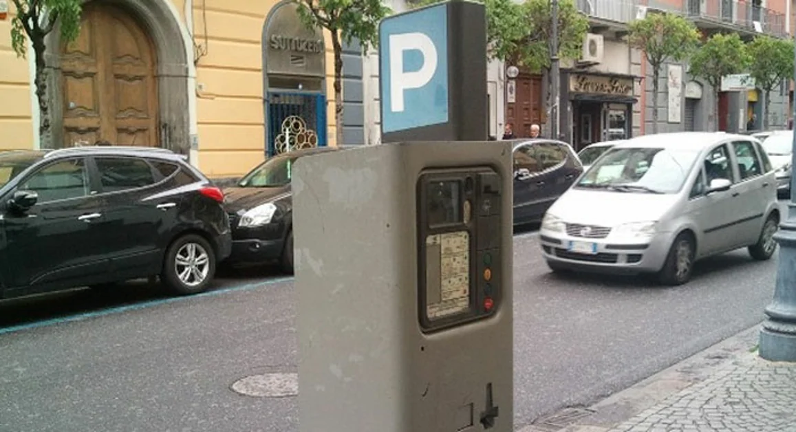 Torre Annunziata - Strisce blu, il "nuovo" progetto: la Commissione approva la delibera